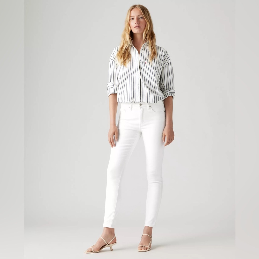 NWT Levi’s 721 High Rise Skinny Jeans - White - 30W x 30L (Size 10 Medium)